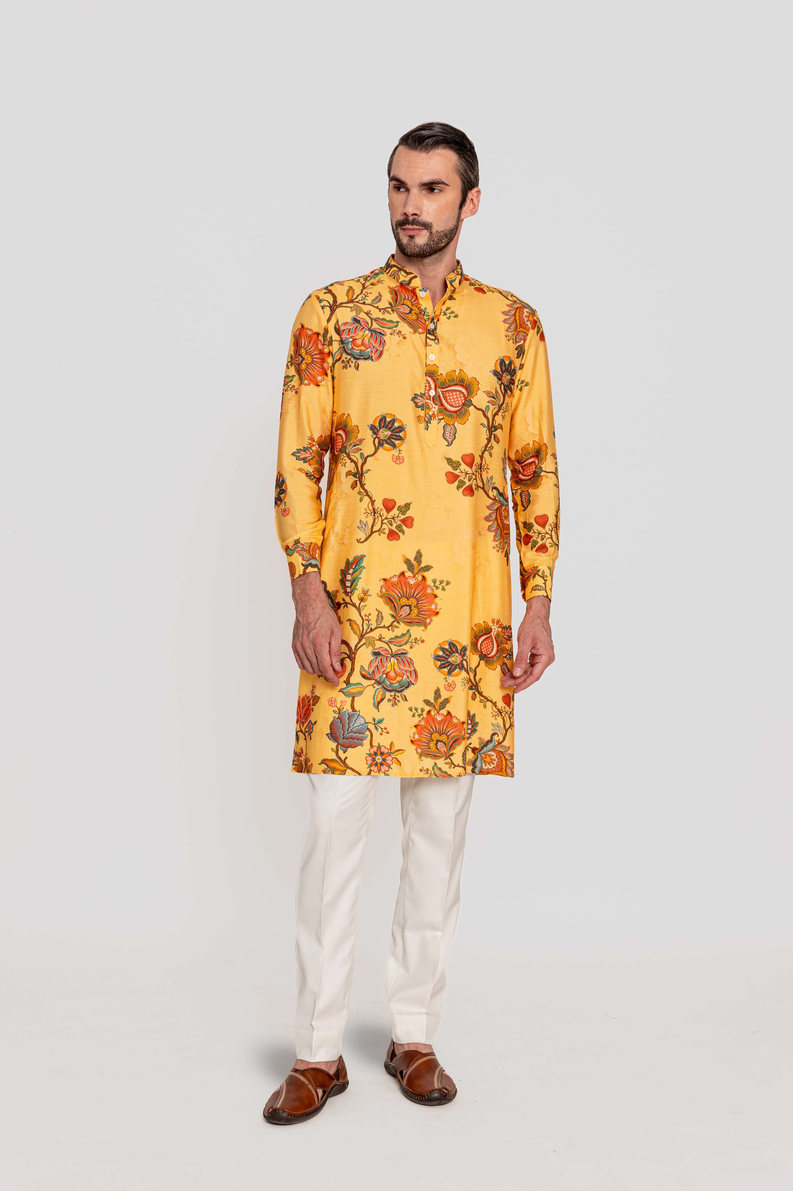 VANIKA in Yellow